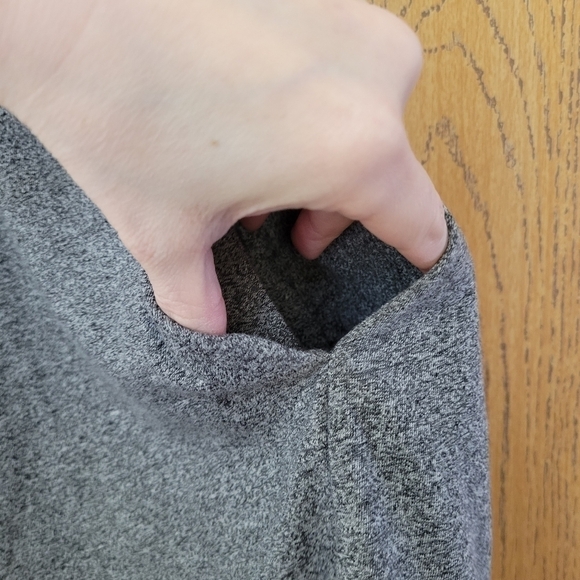 For the Republic grey vneck t-shirt dress with pockets M - Picture 4 of 6